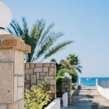 فيلة La Casetta Della Nonna لاردوس